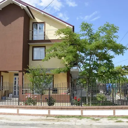 Vila Petruta
